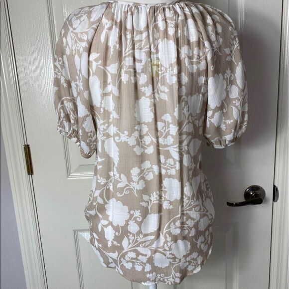 CORAL BAY SMALL Women’s Floral Print Button Down Top with Tie Front - Picture 5 of 9